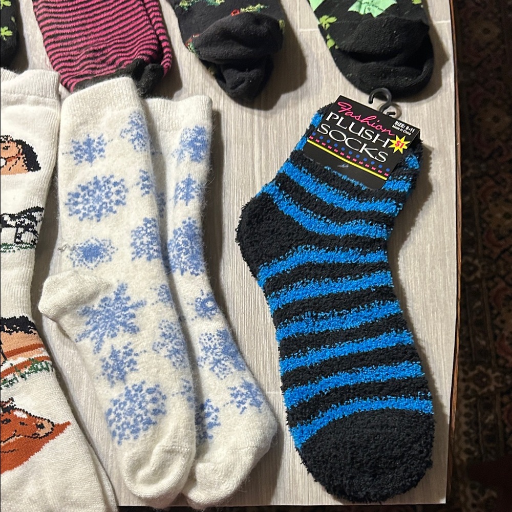 Colorful Patterned Women's novelty Socks Set - Picture 4 of 14